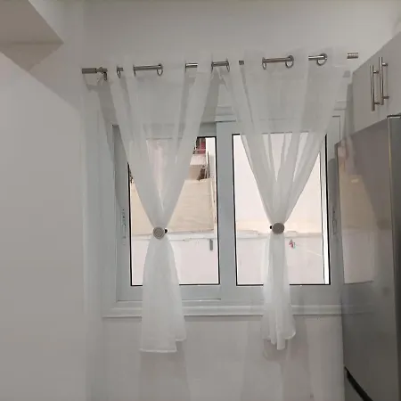 Apartment Travelers Tranquil & Chillout Apt