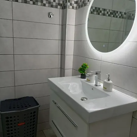 Travelers Tranquil & Chillout Apt Apartment *